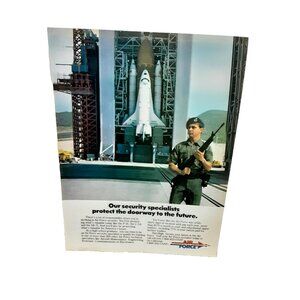 USAF Space Shuttle Security Specialist Vintage One-Page Ad Air Force